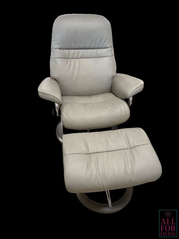 Stressless® Sunrise (M) Signature Sessel mit Hocker Paloma Special Silver Grey